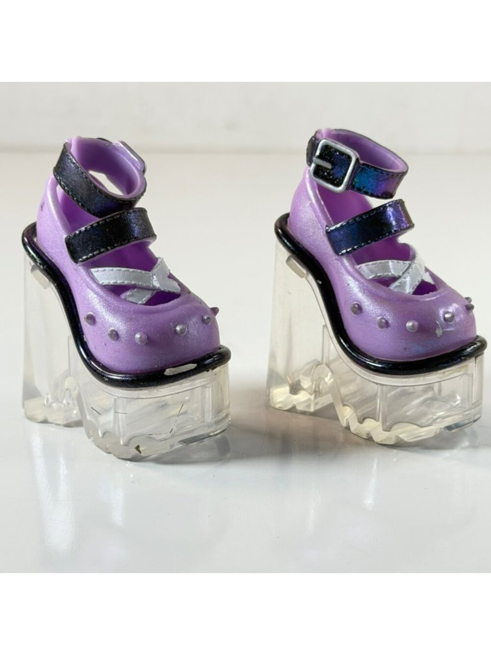 MGA Rainbow High Surprise Poopsie Doll Amethyst Rae Purple Replacement Shoes